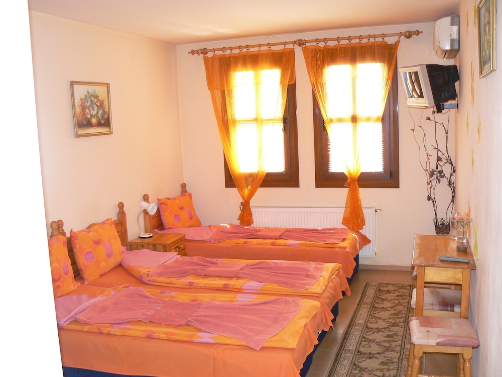 Hotel Varusha 20/43