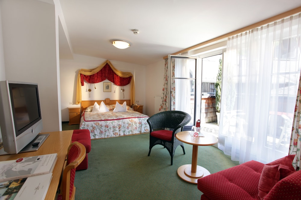 Romantik Hotel Im Weissen Roessl 47/71