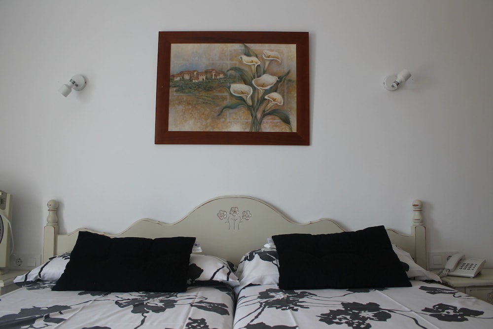 Hotel Rocamar 36/53