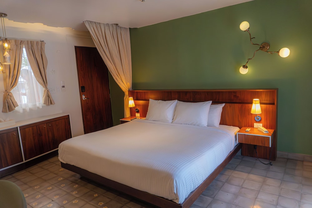FLOR DE MAYO HOTEL AND RESTAURANT 18/47