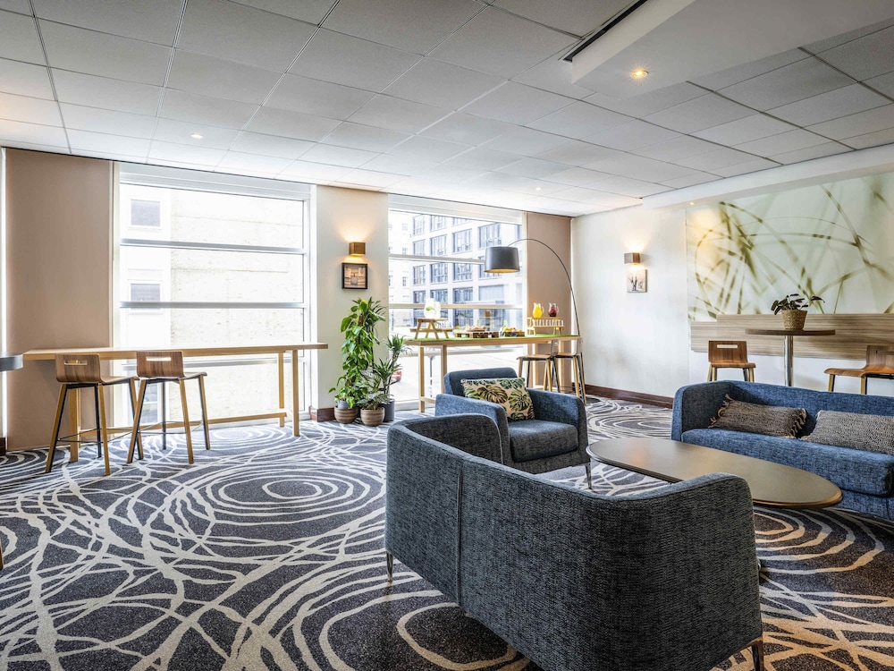 Novotel Glasgow Centre 45/65