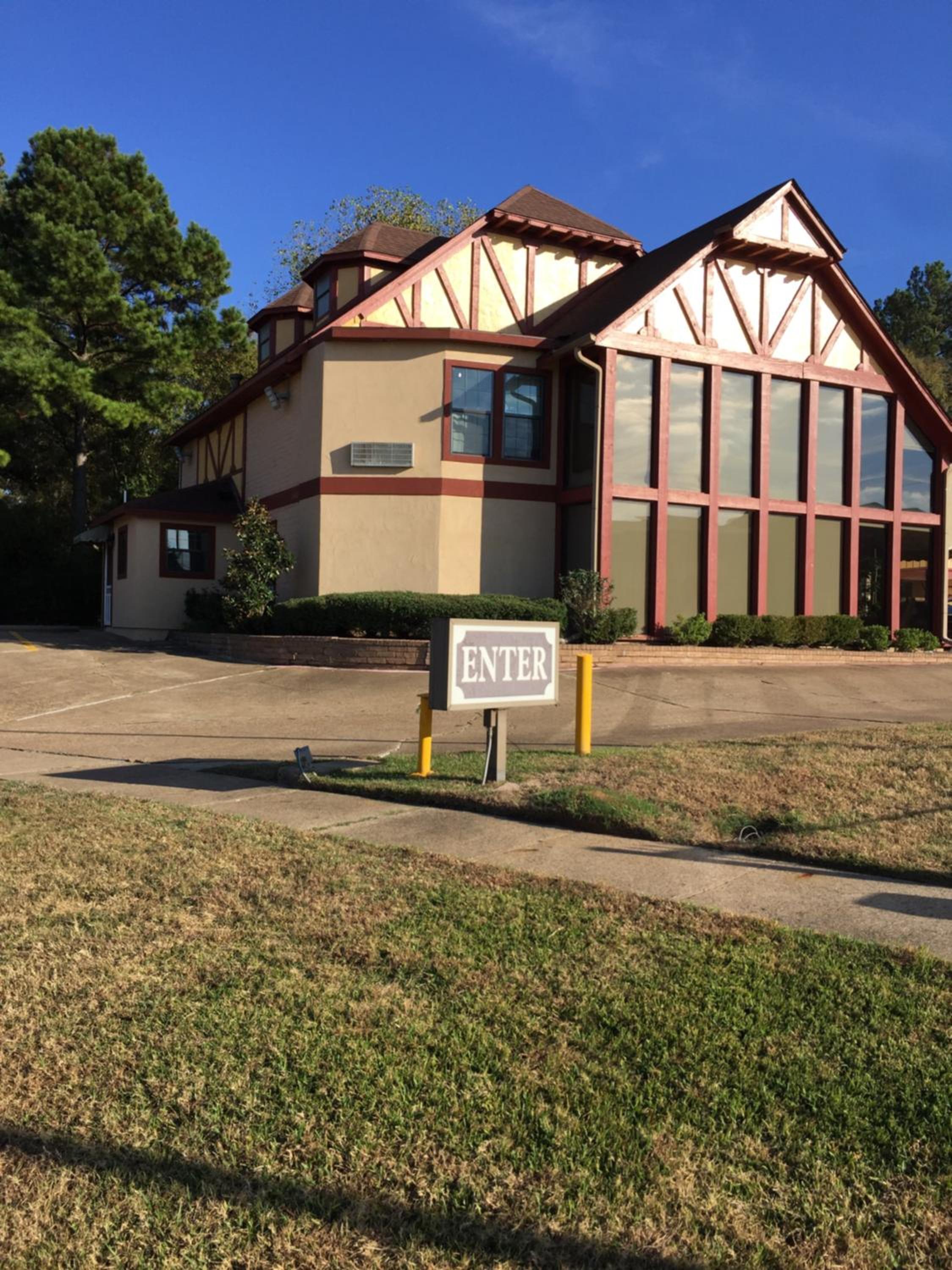 Knights Inn Tyler 5/55