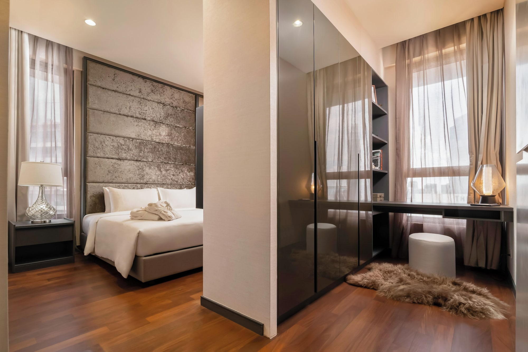 WYNDHAM, PREMIER, SUITE