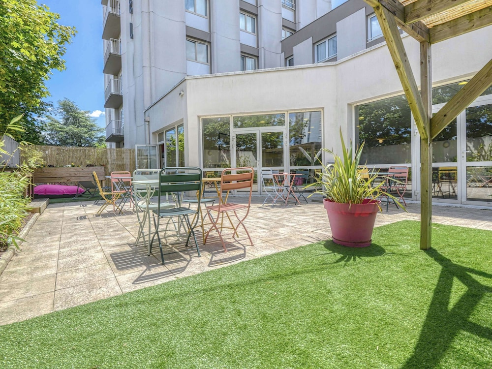 Ibis Cholet 33/36