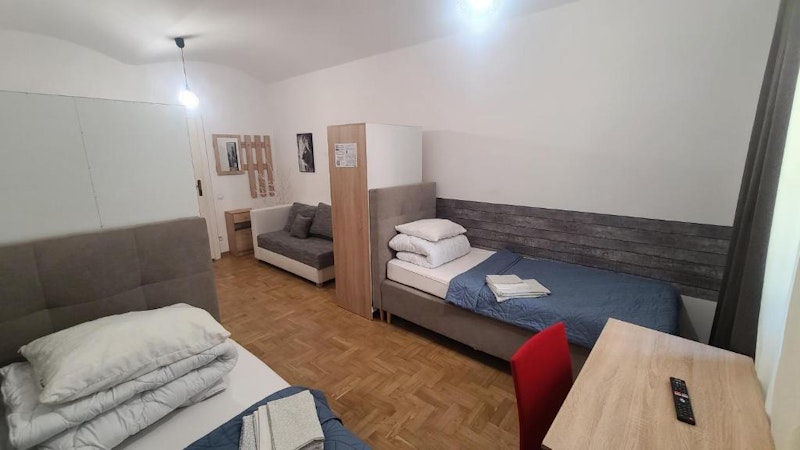 Lorf Hostel&Apartments 8/51