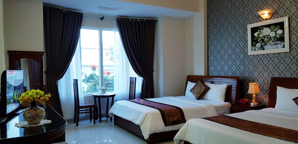 Queen Garden Hotel 15/65