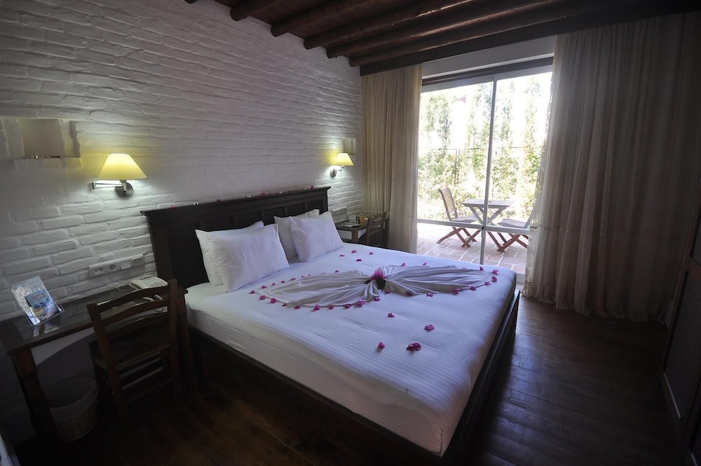 El Vino Hotel Suites photo4