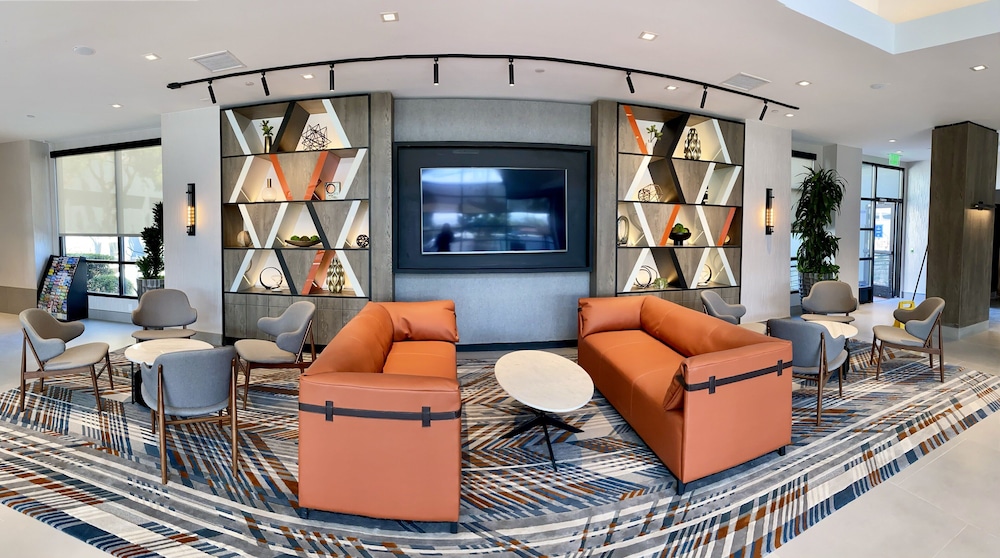 Doubletree By Hilton San Francisco South Airport Blvd 32/53