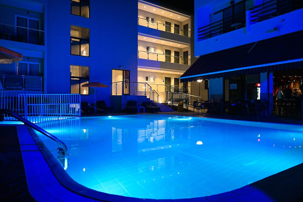 Poseidon Hotel 26/50
