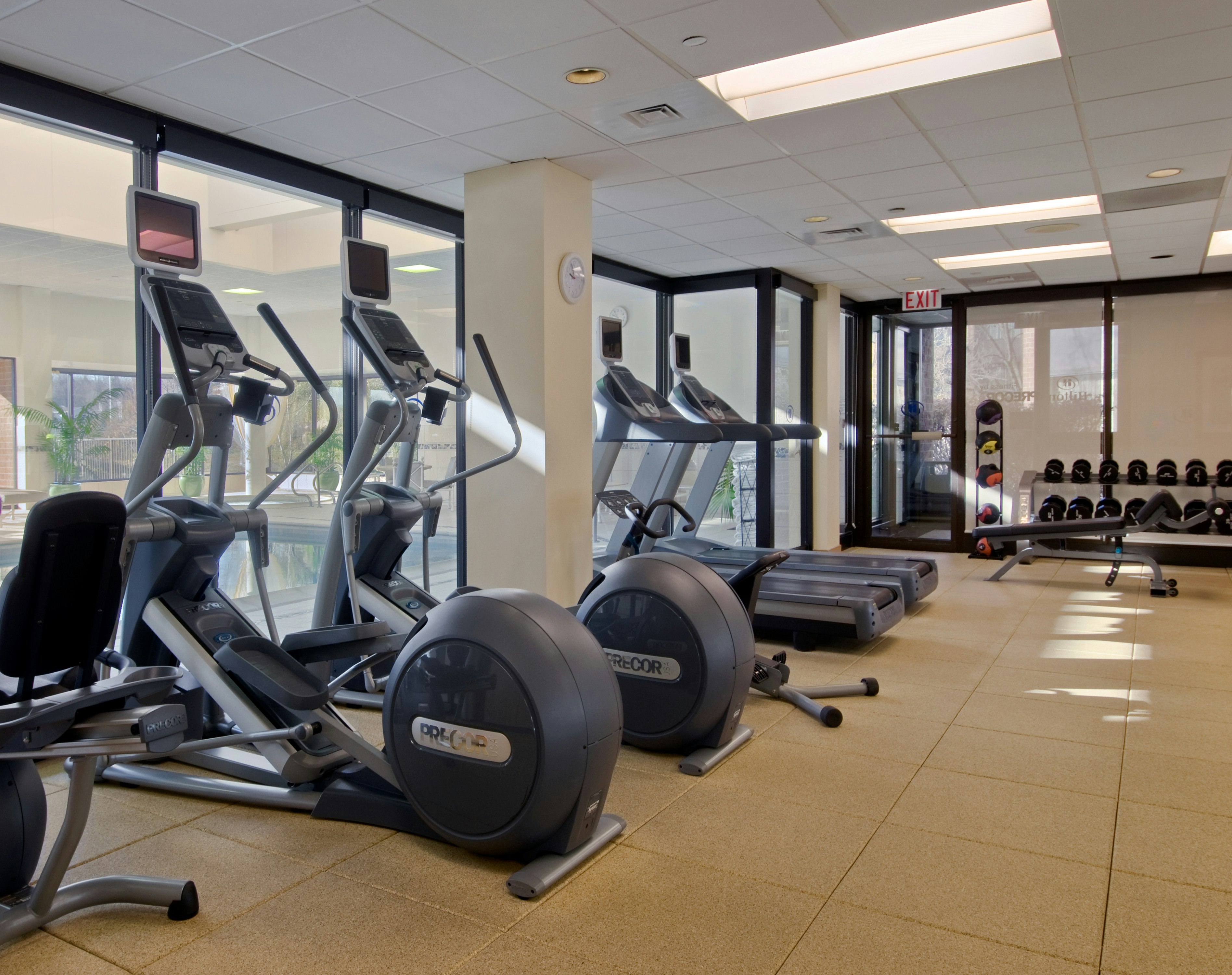 DoubleTree by Hilton Lisle Naperville 23/54