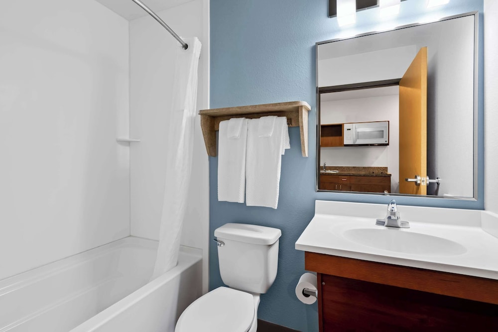 غرفة قياسية بسريرين مزدوجين، WoodSpring Suites Hobbs 6/6