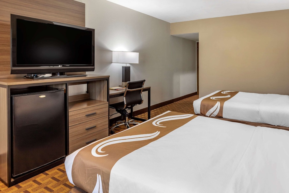 Hotel Inn Santa Fe 16/36