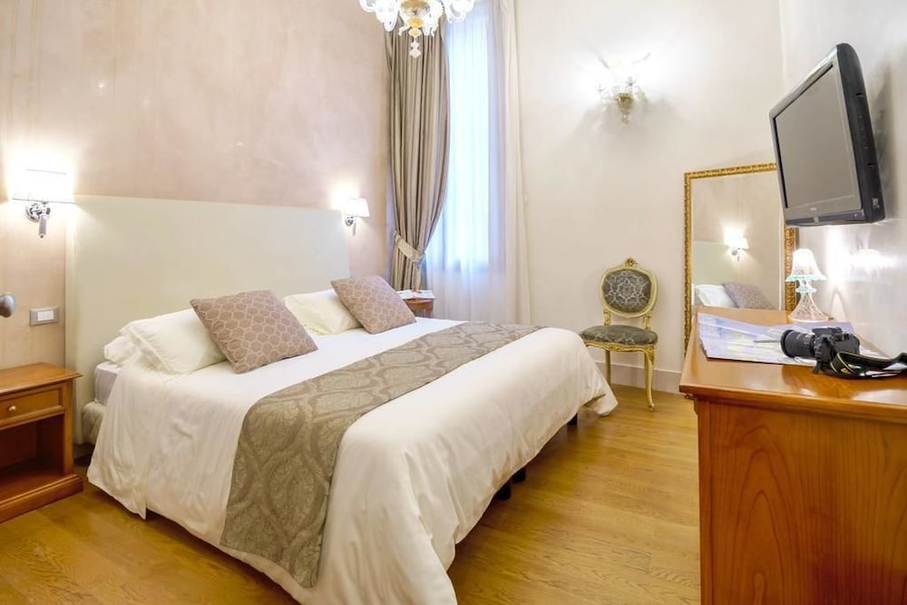 Palazzo Vitturi Hotel 18/67