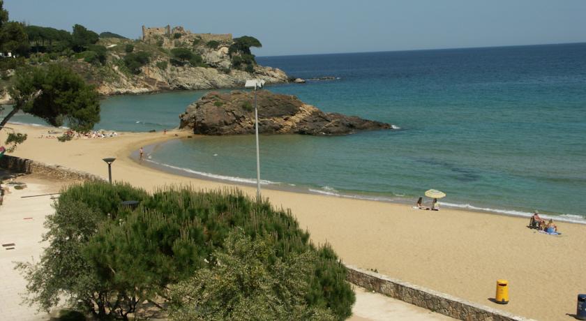HOSTAL LA FOSCA 64/66