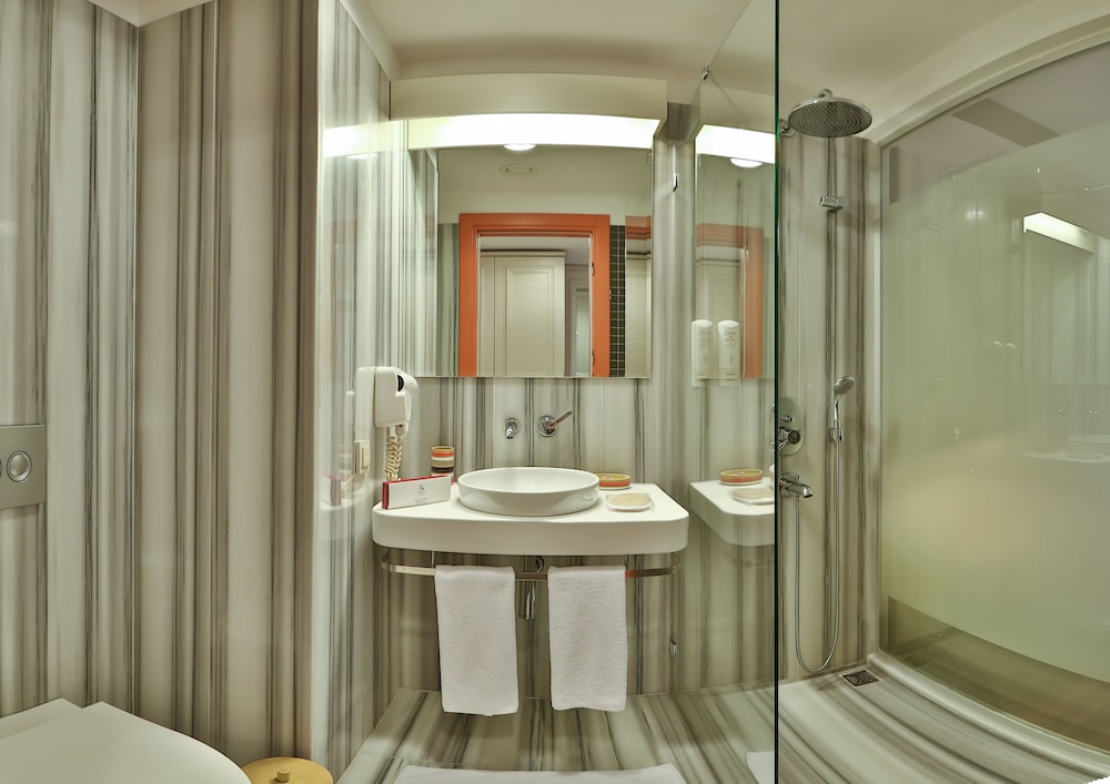 Senatus Hotel 48/50