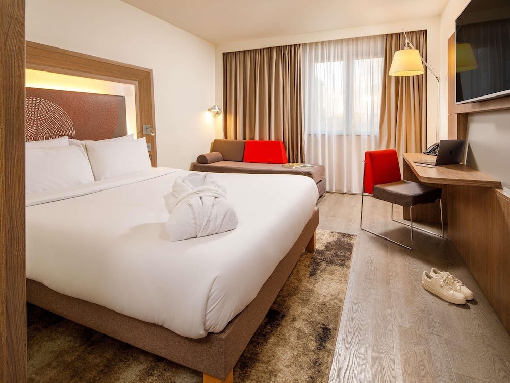 Novotel London Bridge 16/73
