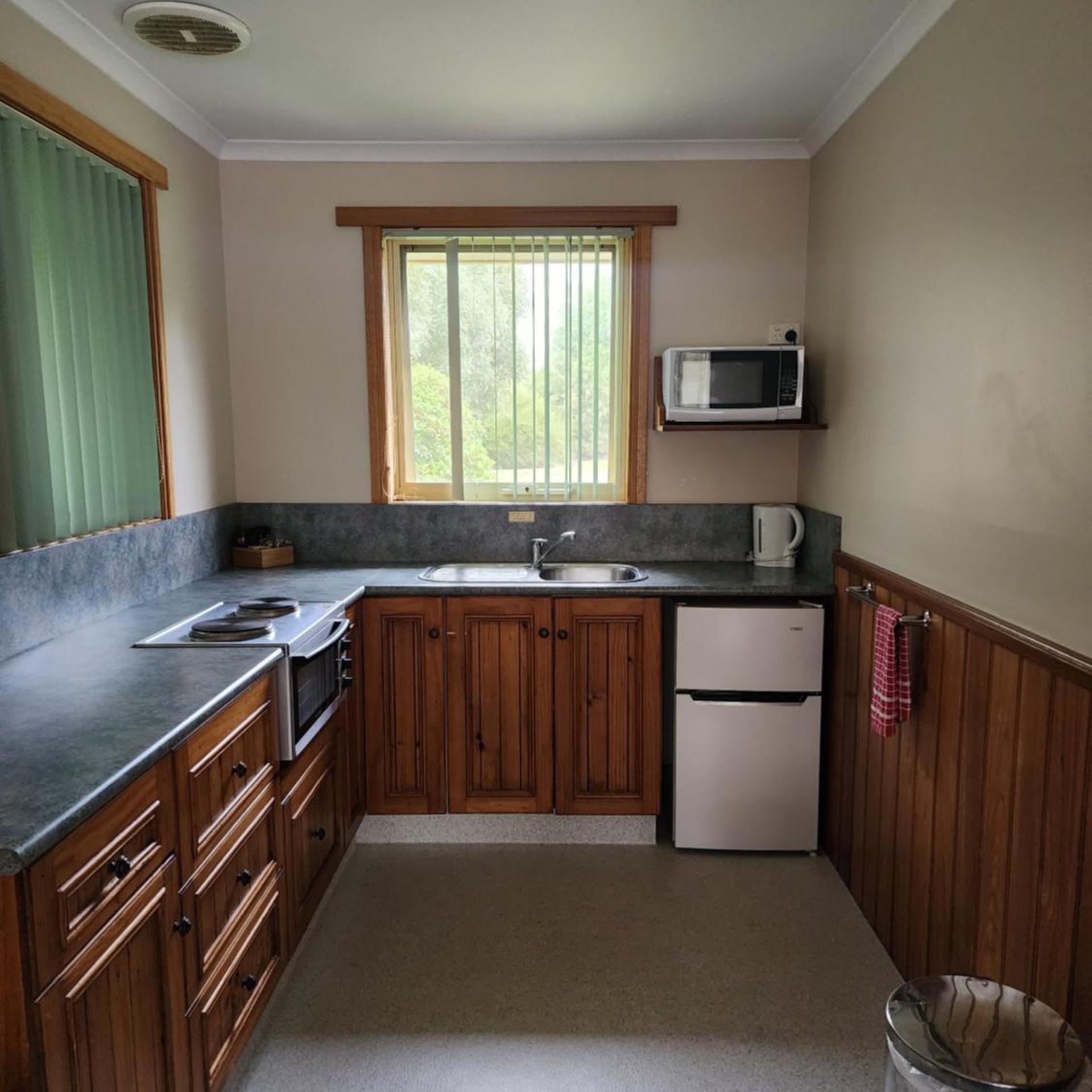 KENTISH HILLS RETREAT 12/21
