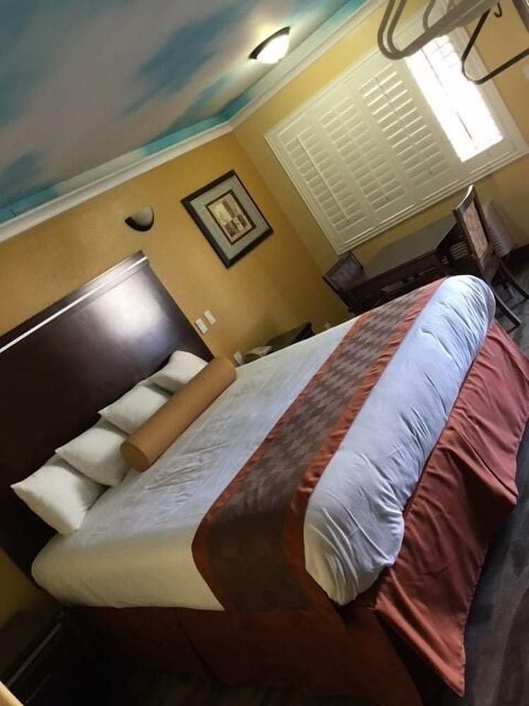 STANDARD, KING BED, SMOKING