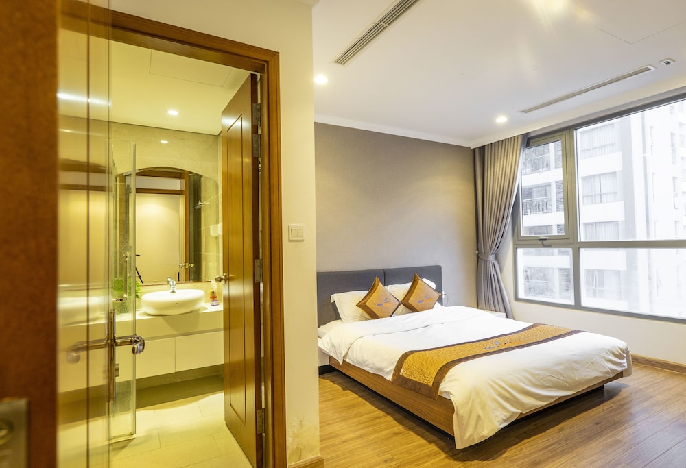 Bayhomes Times City Serviced Apartment 16/50