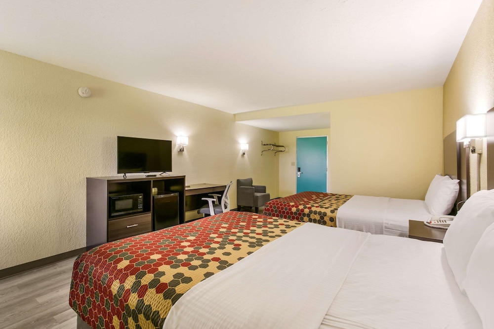 Inn at York 10/40