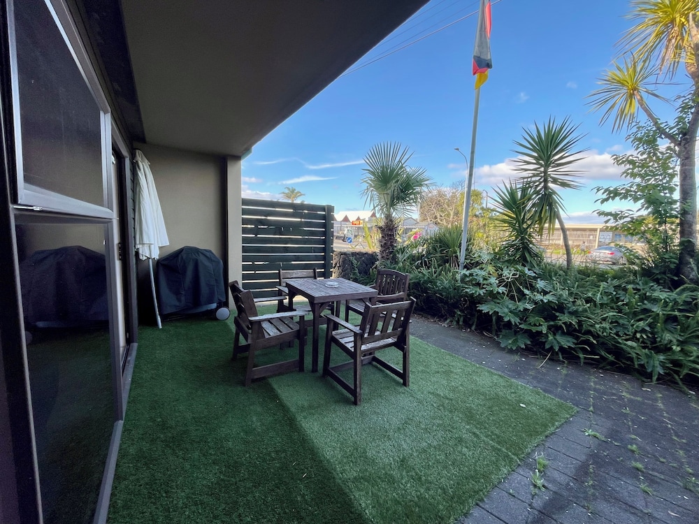 Pacific Harbour Villas(FORMERLY Pacific Harbour Lodge) 33/66