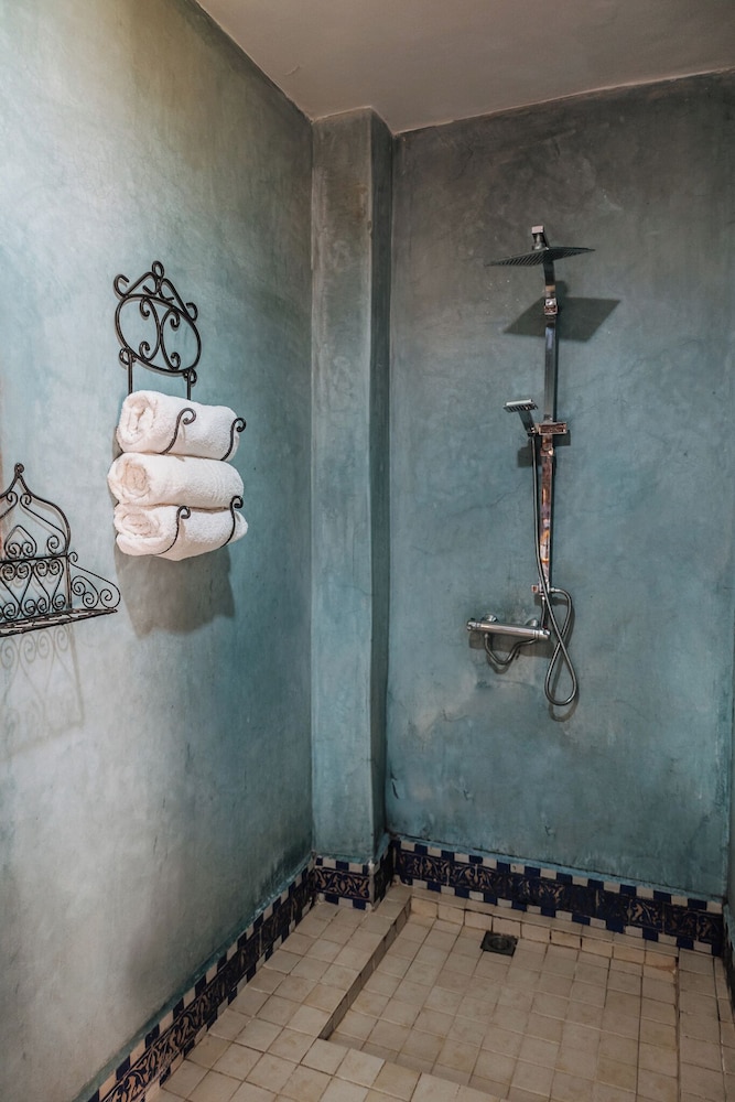 RIAD ZAYANE ATLAS 49/50