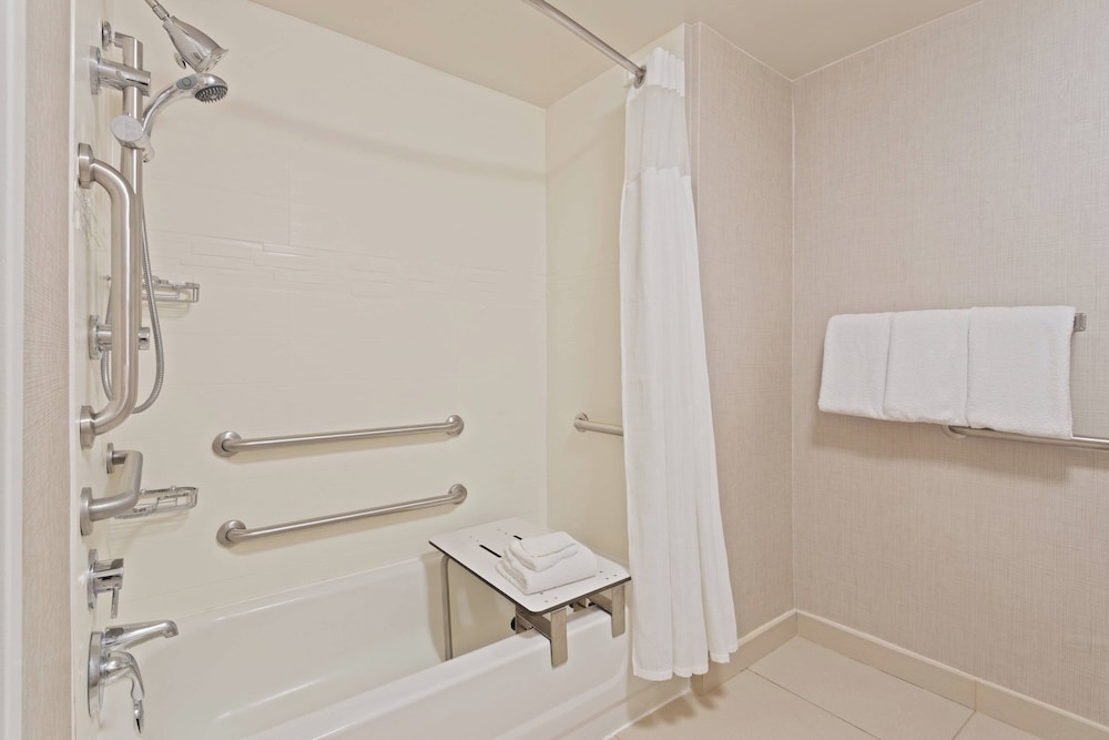 استوديو بسرير كوين مع أريكة، Residence Inn by Marriott Tampa at USF/Medical Center 4/4
