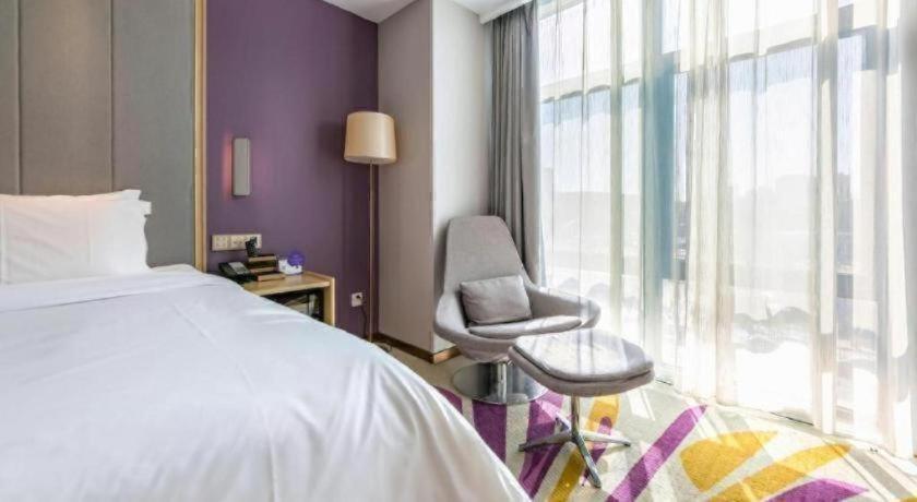 Lavande Hotel (Beijing Olympic Village Birds Nest) 28/51