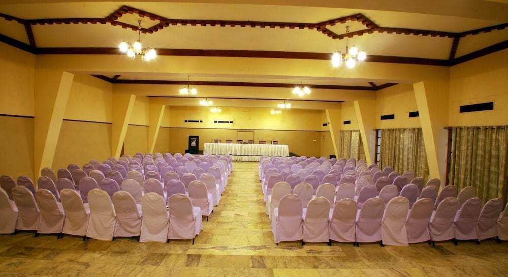 MALABAR PALACE 25/39