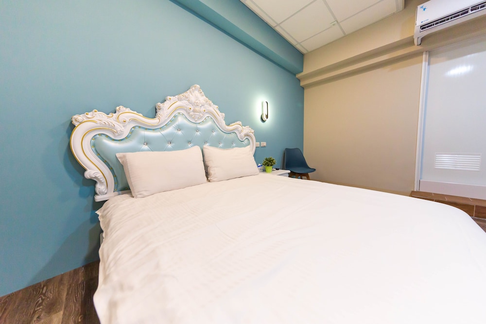 Liuhe Su Hotels 18/44