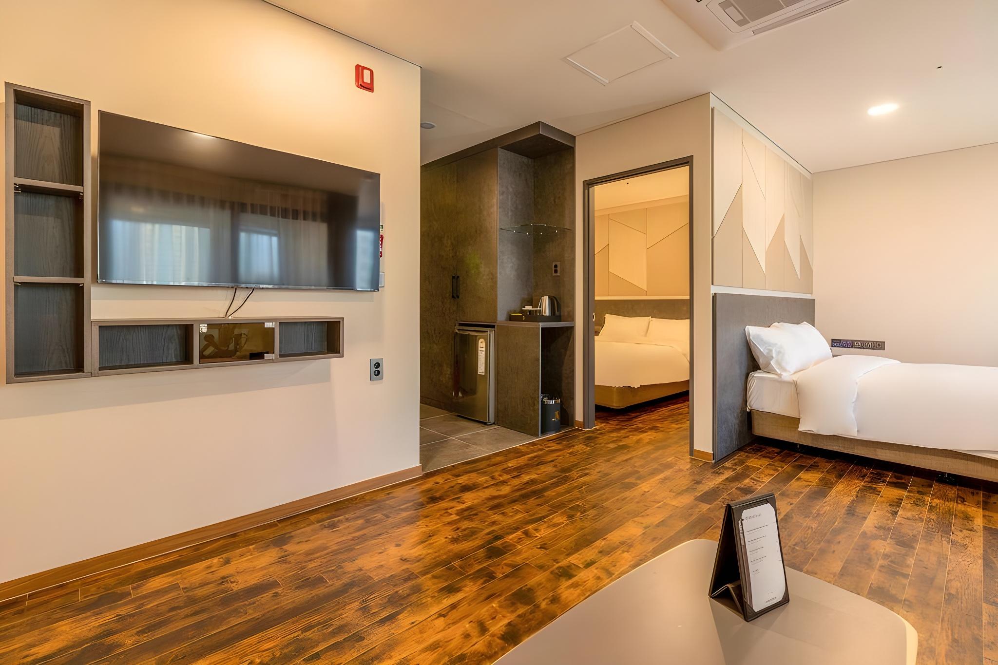 Family Suite, 2 Queen Beds