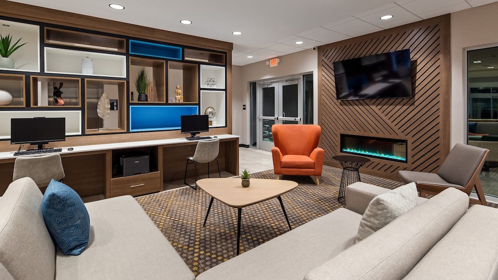 Holiday Inn - Clarksville Northeast, an IHG Hotel 42/69