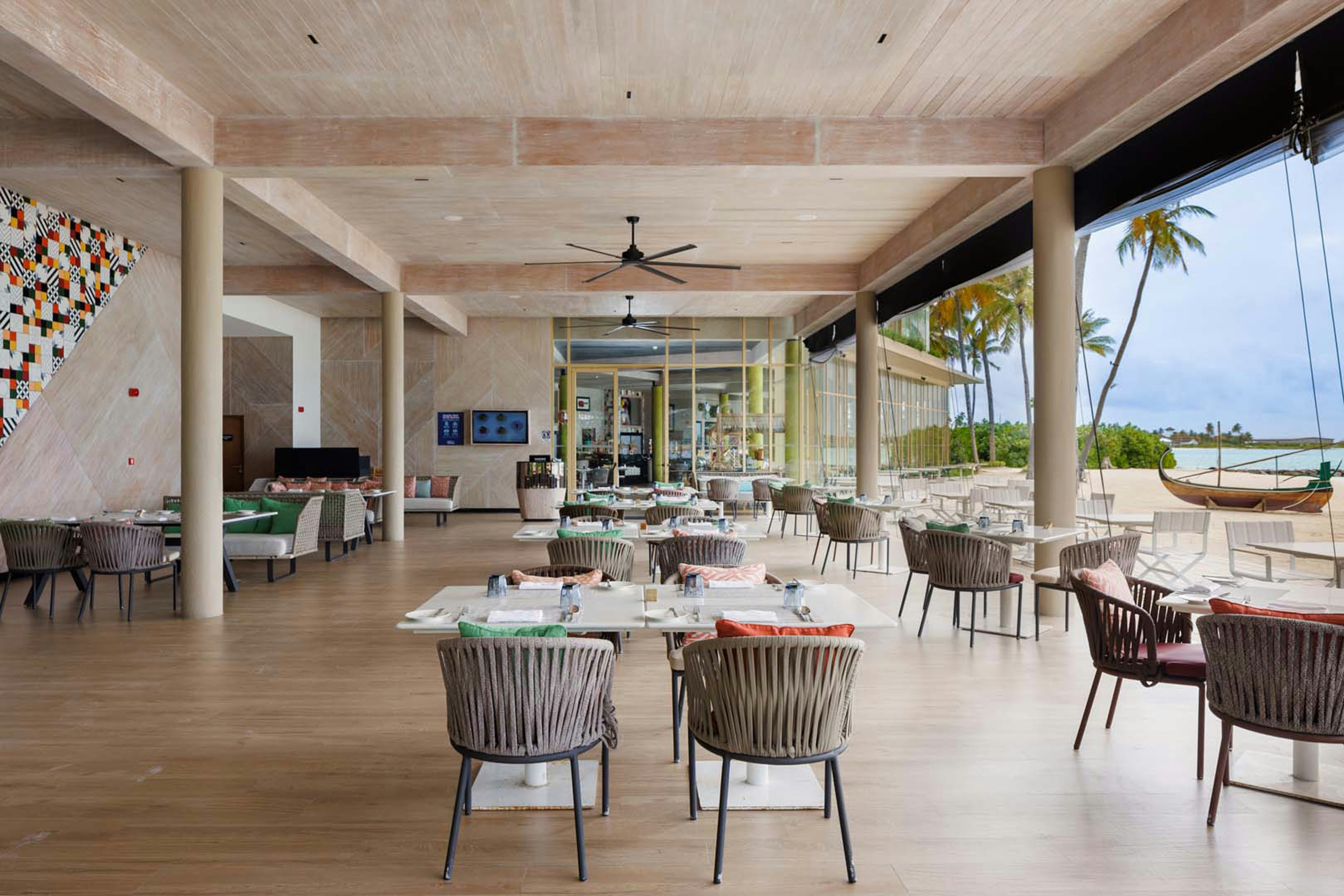Hard Rock Hotel Maldives 40/61