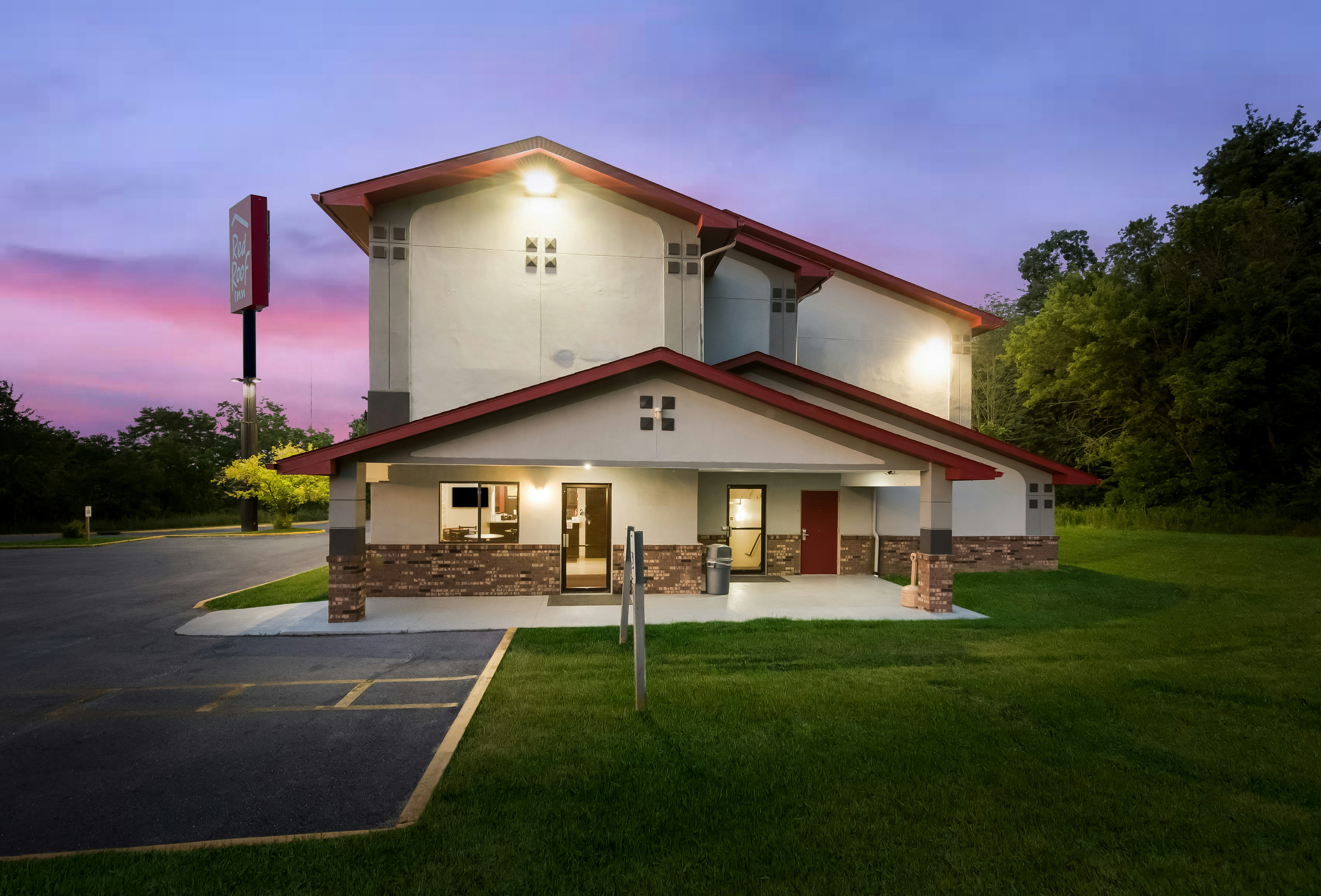 Red Roof Inn Mansfield 25/26