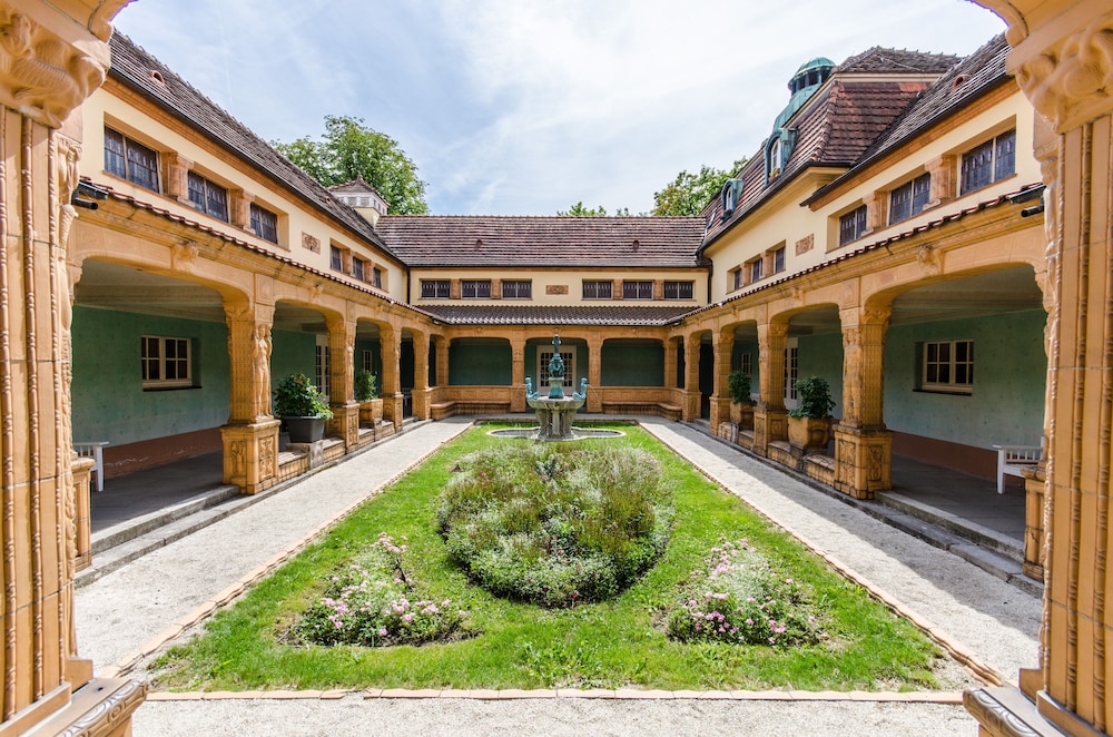 Boutique Hotel K7 45/50