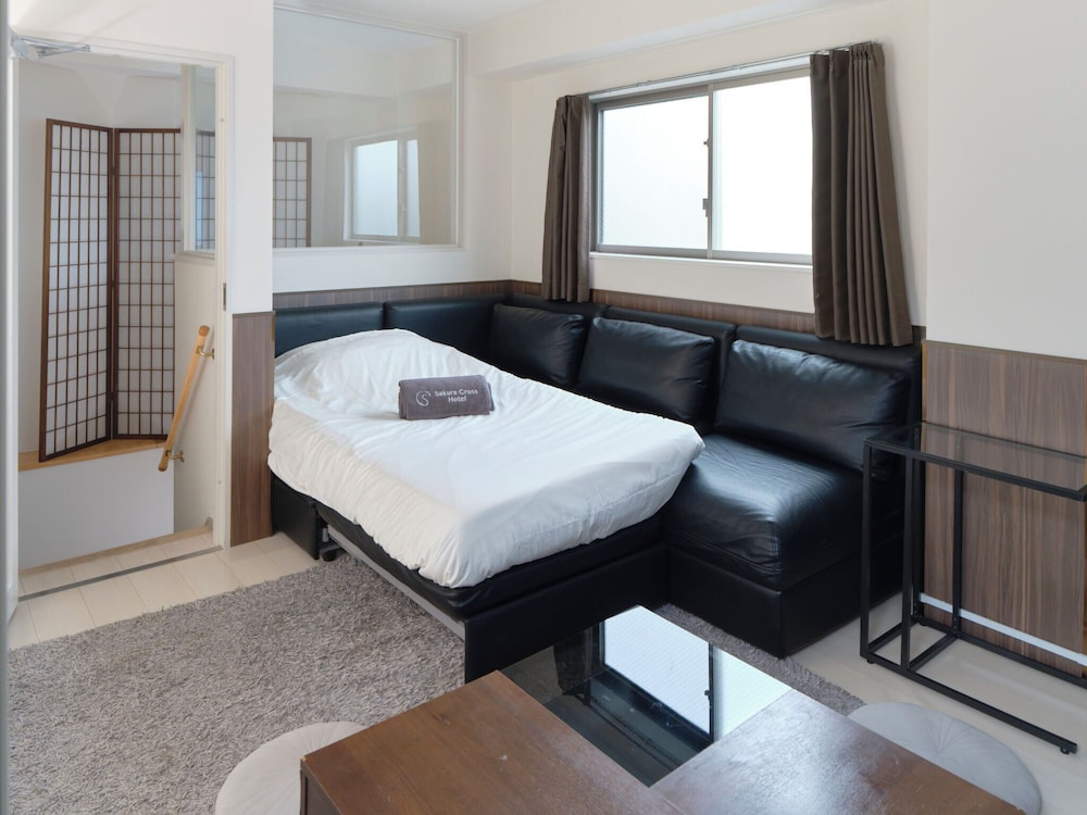Sakura Cross Hotel Iriya 9/31