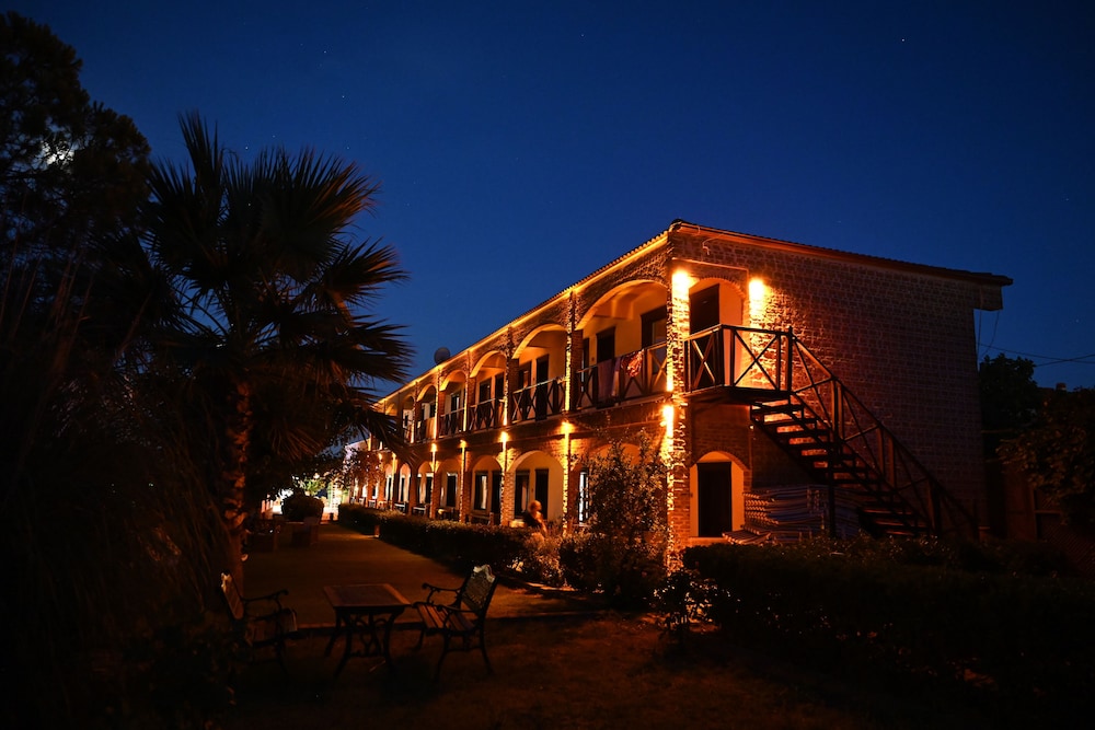 Hotel Deniz 2/64