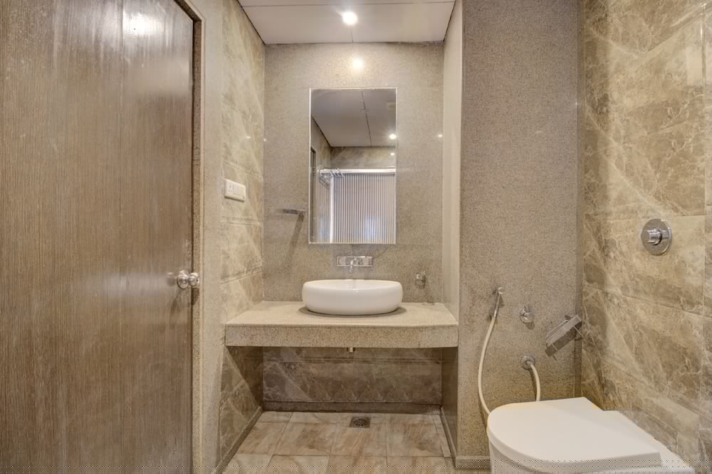 HOTEL ROYALE PALACE 32/51