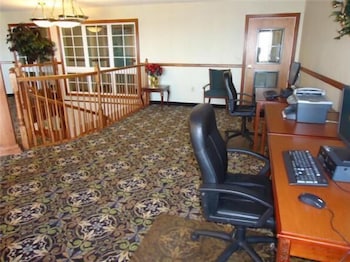 Host Inn All Suites 18/32
