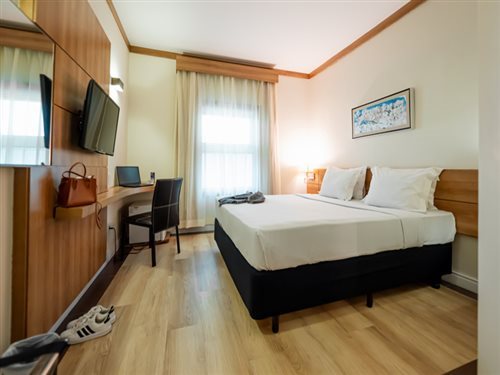 Room, Single, Double Bed
