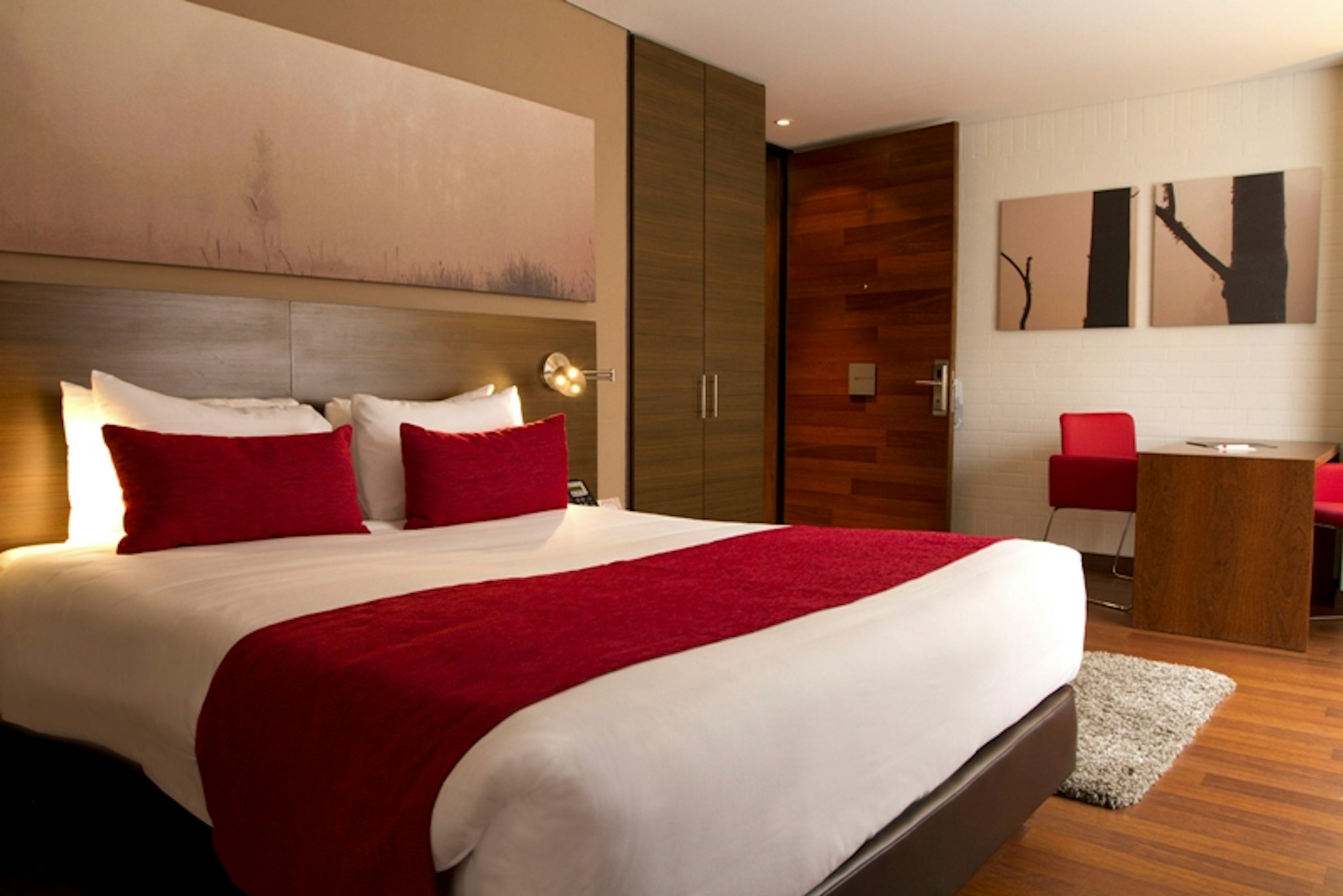 Hotel 84 DC 24/79