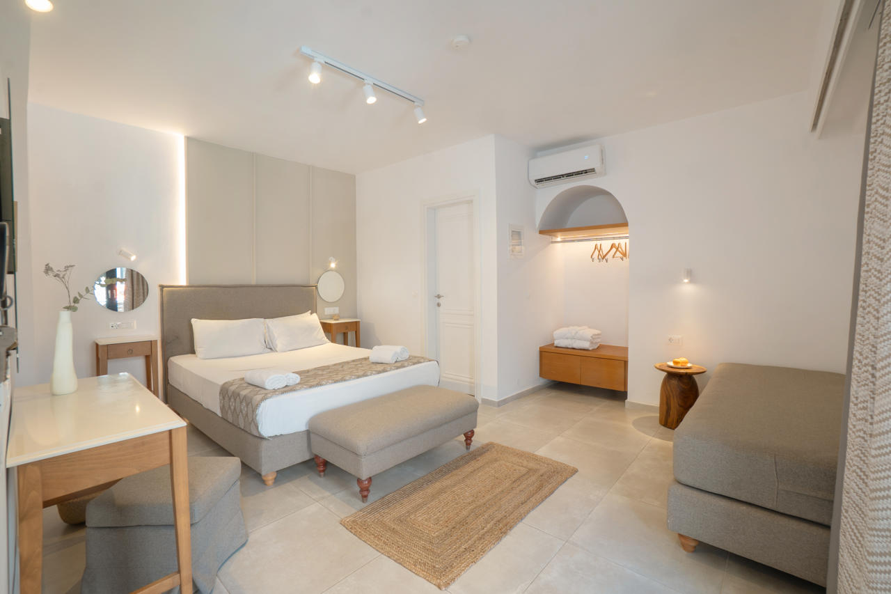 Nami Hotel & Suites 73/156