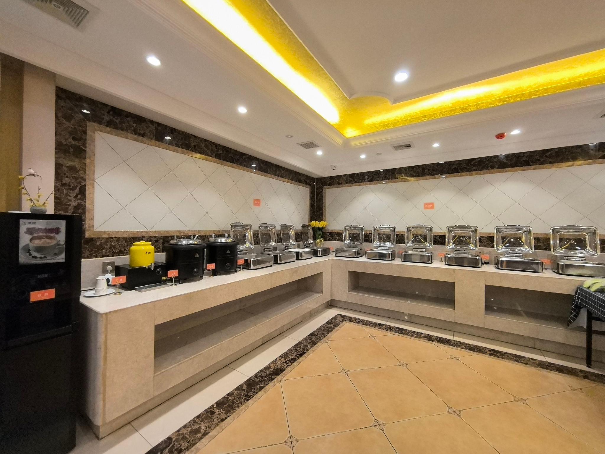 Vienna Hotel (Huidong Jilong) 10/33