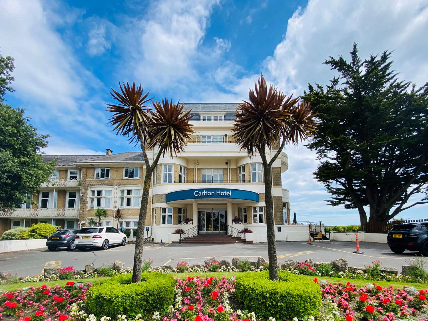 Bournemouth Carlton Hotel By Sunday 22/27