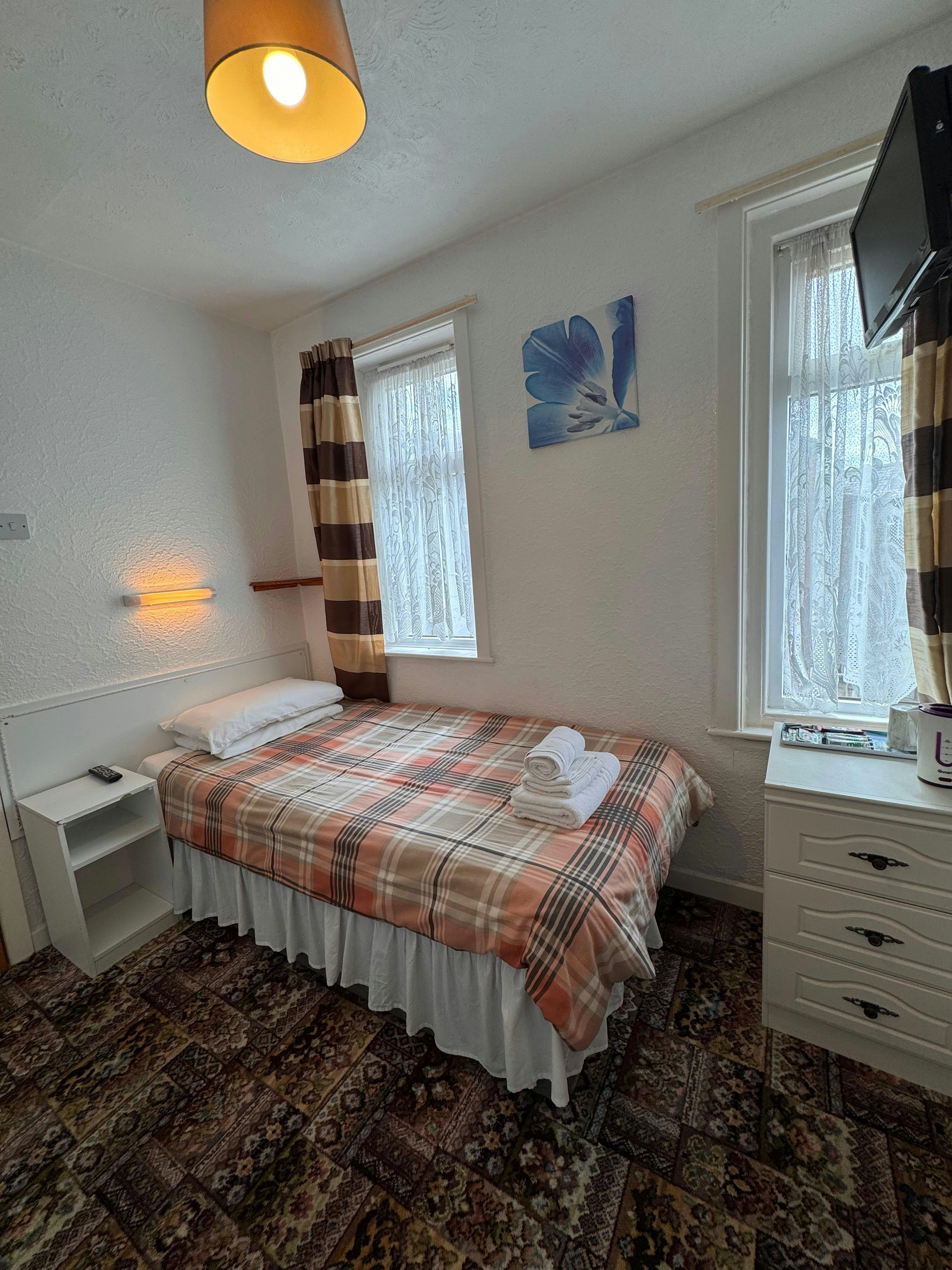 غرفة قياسية مفردة، RideSide Hotel, next to Pleasure Beach Blackpool 3/7