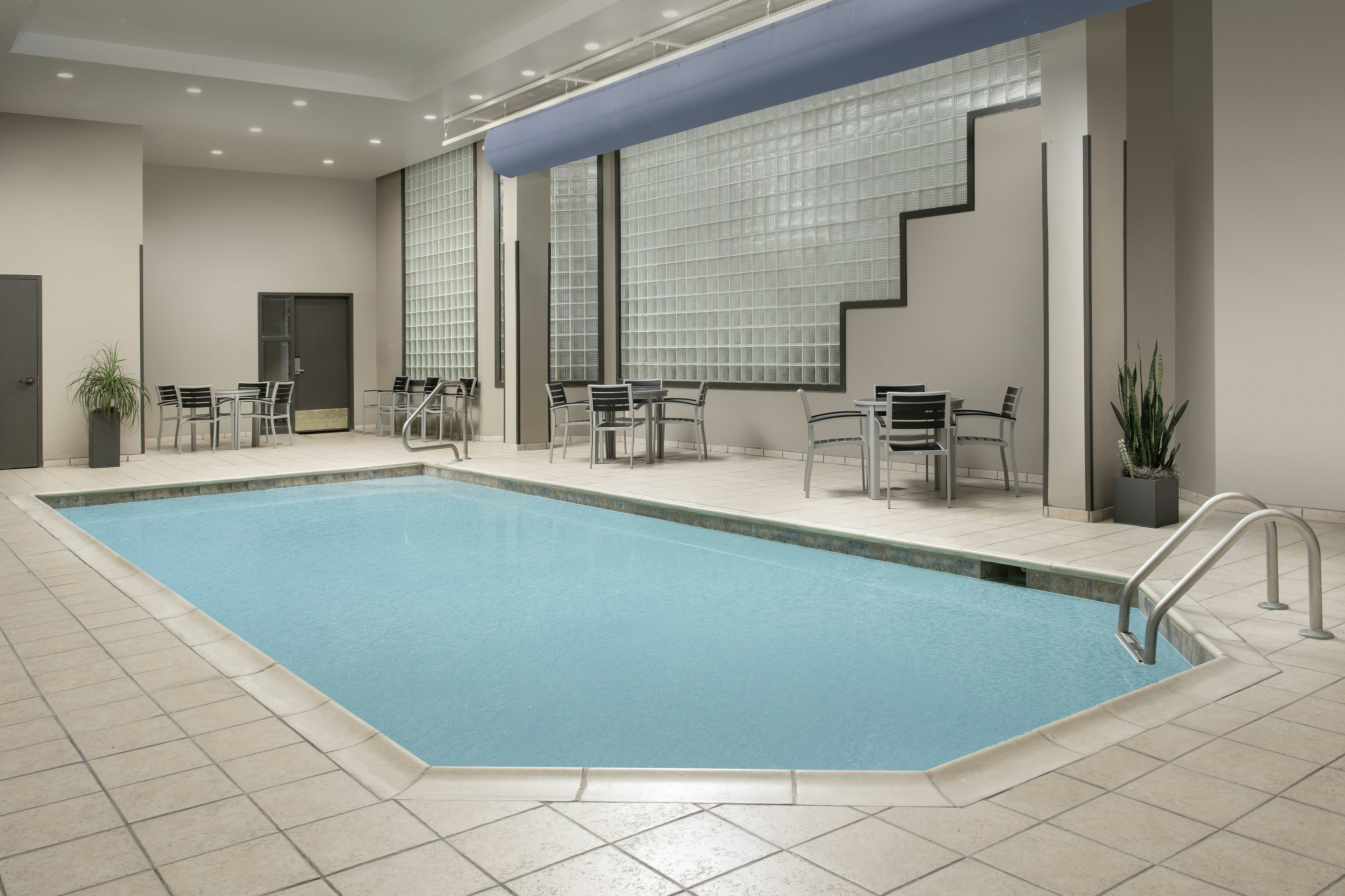 Embassy Suites By Hilton Winston Salem 22/59
