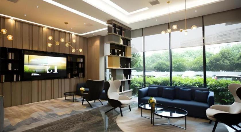 City Comfort Inn Wuhan Huangpu 37/49