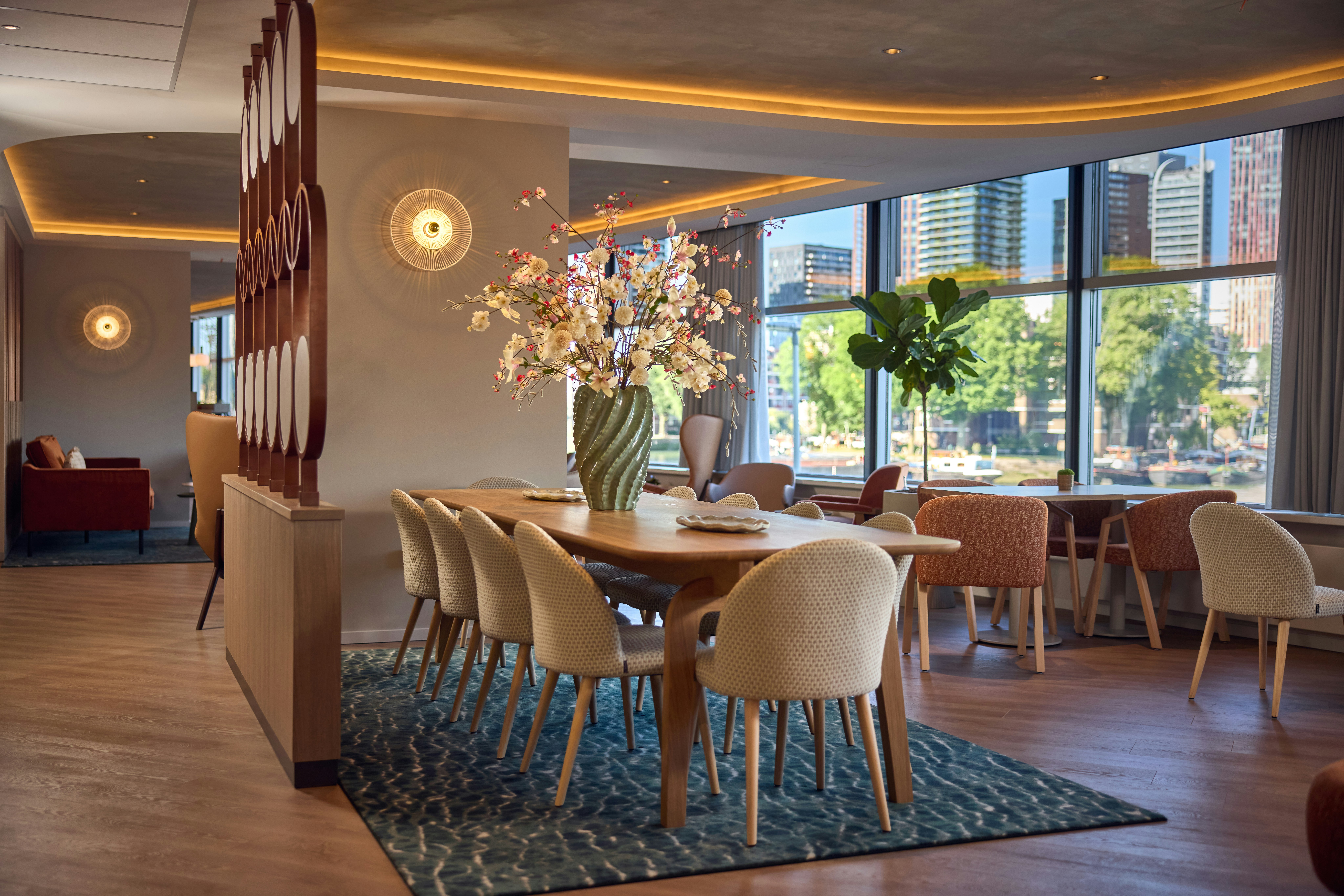 Haven Hotel Rotterdam, Curio Collection by Hilton 46/57