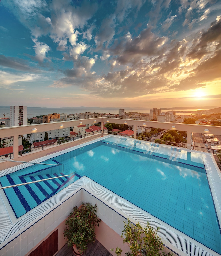 Dioklecijan Hotel and Residence 65/69