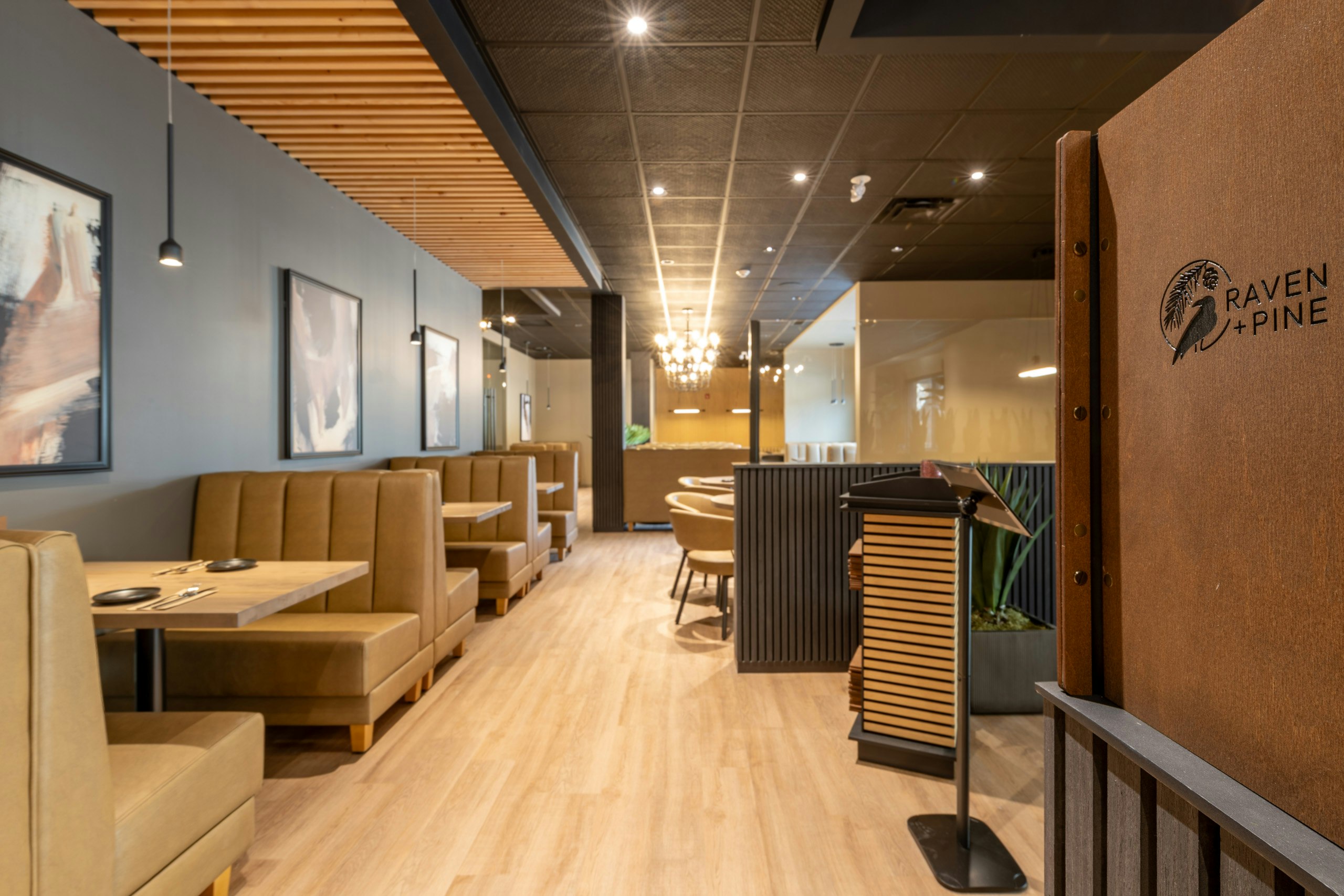 Prestige Inn Golden 48/67